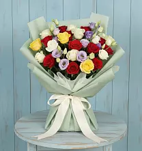 Букет цветов из:  Розы в Покровский городок