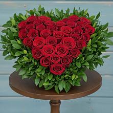 Цветочная композиция из Розы в виде сердца в Покровский городок