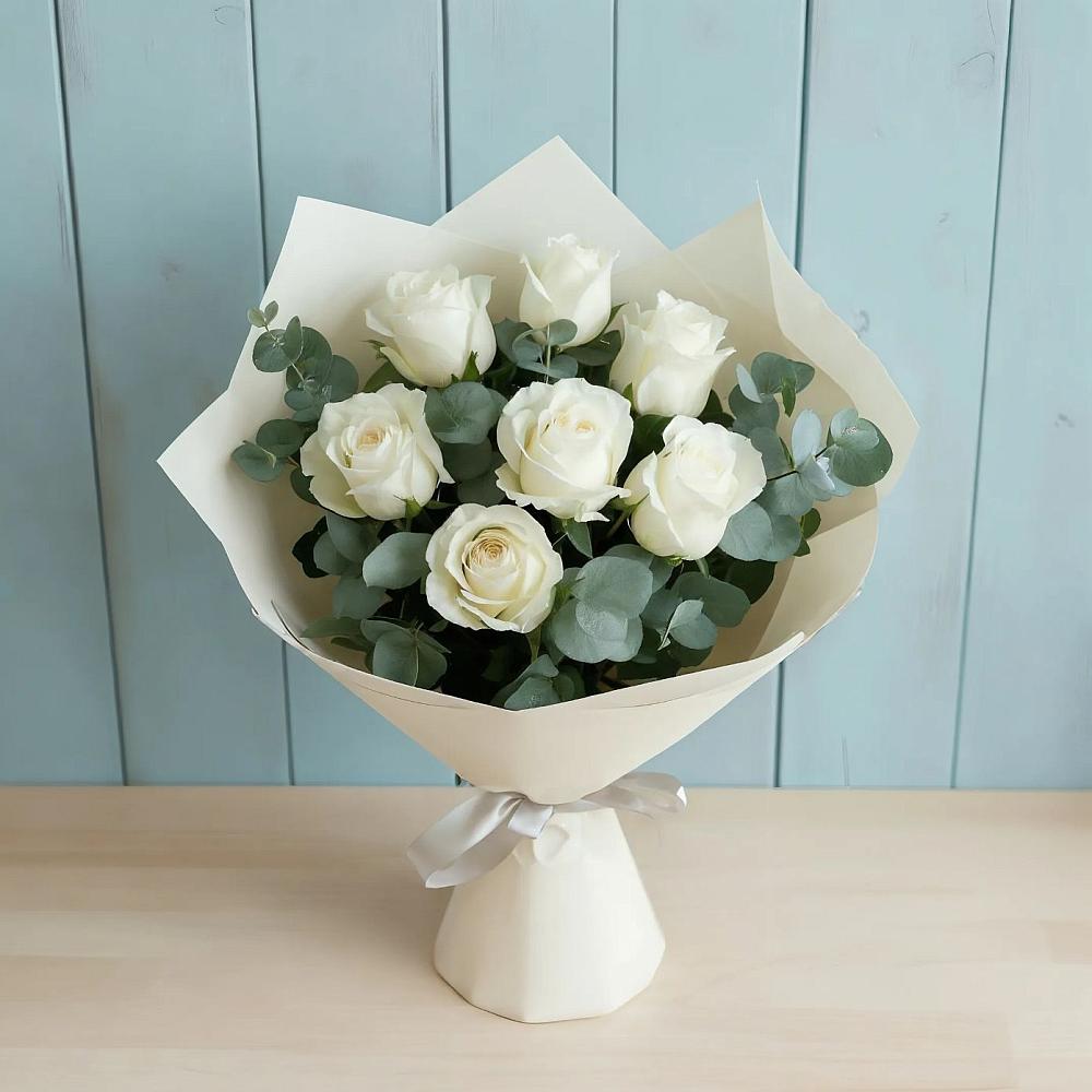 Букет Белые розы в Эвкалипте в Покровский городок