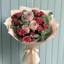 Букет цветов из:  Гвоздики и Розы #REPLACE_PRED# Покровский городок