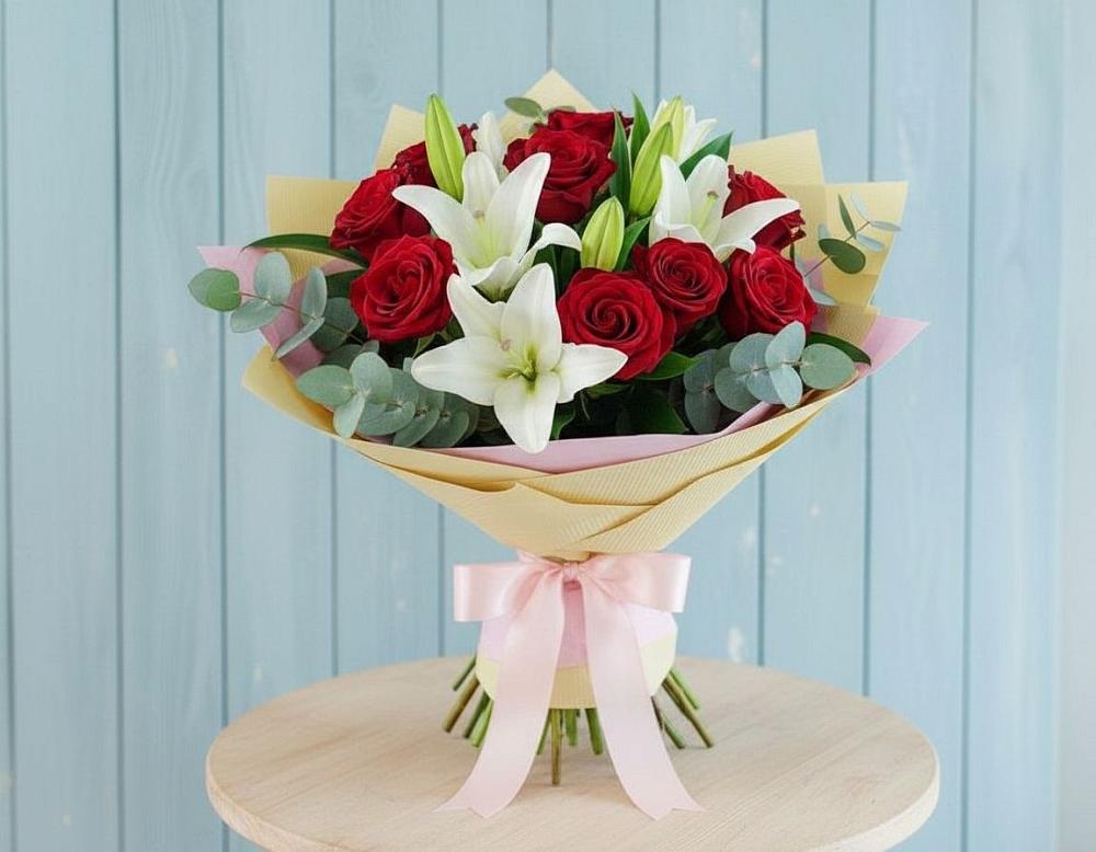 Букет цветов из: Лилии и Розы в Покровский городок